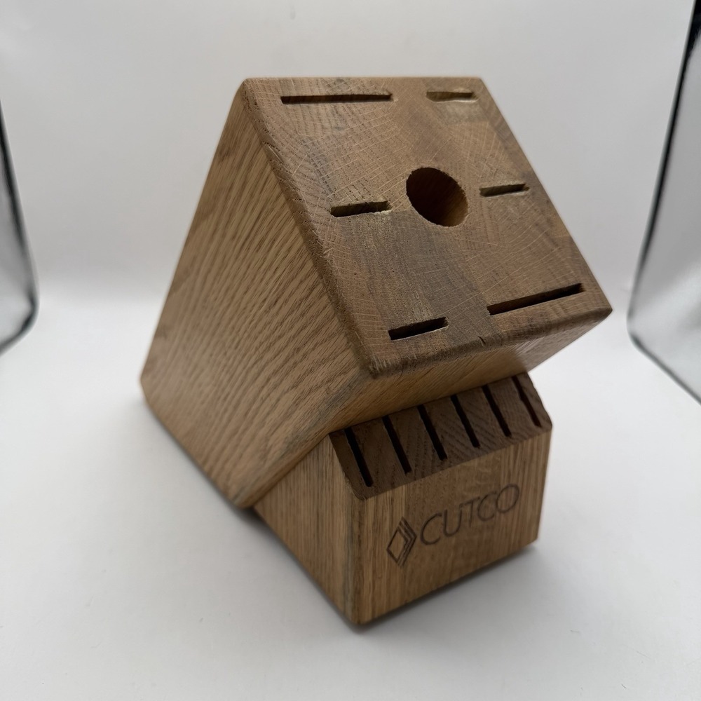 Cutco Honey Oak Wood Knife Block Holder 13 Slot Storage 12 Knife's & 1 Sharpener